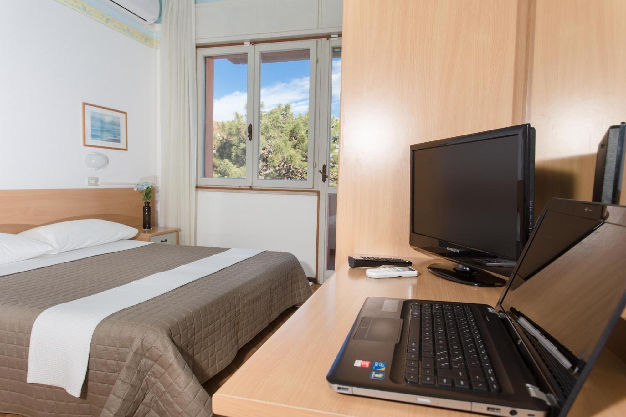 Hotel Meeting Cesenatico Δωμάτιο φωτογραφία