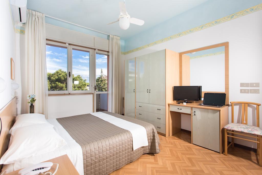 Hotel Meeting Cesenatico Δωμάτιο φωτογραφία