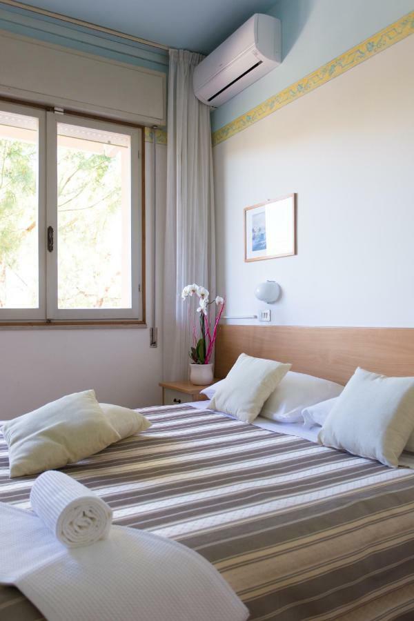 Hotel Meeting Cesenatico Εξωτερικό φωτογραφία