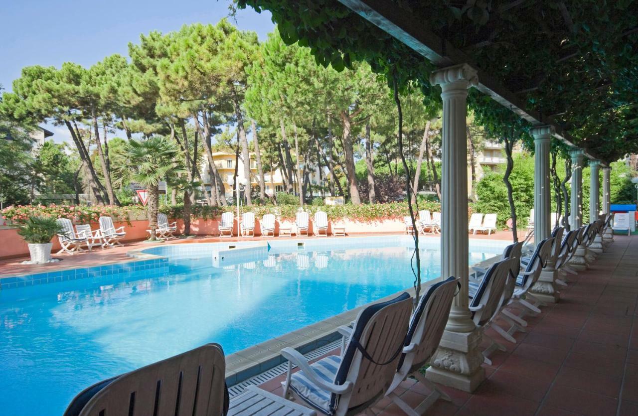 Hotel Meeting Cesenatico Εξωτερικό φωτογραφία
